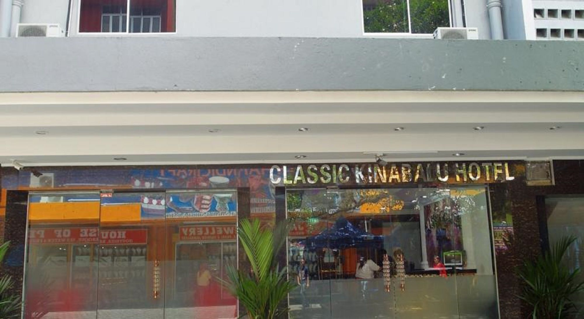 Classic Kinabalu Hotel Kota Kinabalu Eksteriør bilde